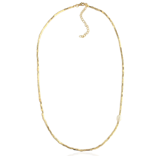 Colar canutilhos fosco em banho de ouro 18k e pérola. Um verdadeiro encanto! Semijoia perfeita para quem ama delicadeza e não abre mão da elegância para compor os acessórios e looks. Conta com um extensor de 7 cm em sua corrente para garantir o ajuste perfeito para qualquer ocasião. Excelente escolha para quem busca uma peça única, elegante e versátil.